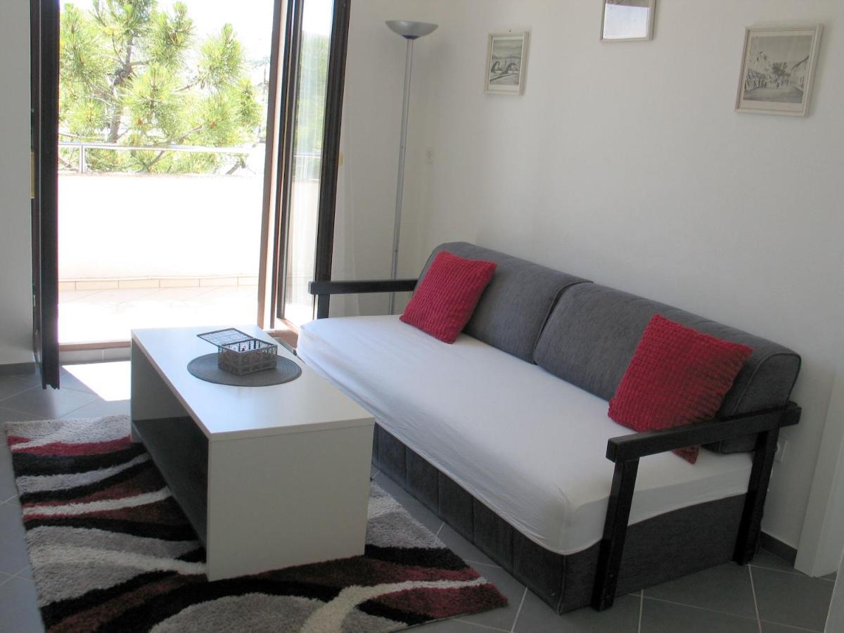 Apartmani Kunteja Pag Town Exteriör bild